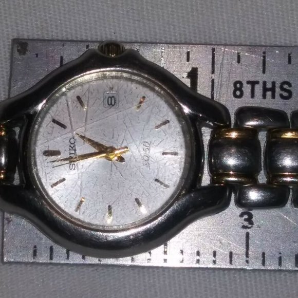 SEIKO LADIES 2 TONED WRISTWATCH CA 00611 main image 5